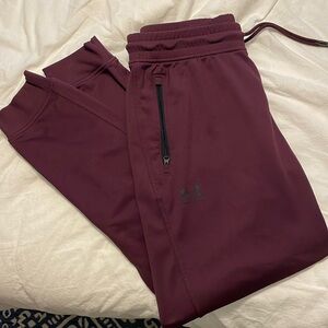 Maroon UA jogger sweats, L